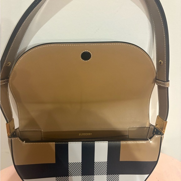 Burberry Black and White Checkered Shoulder Bag - Picture 4 of 5
